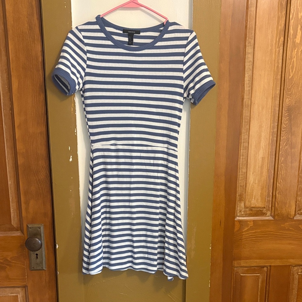 Forever 21 Blue and White Striped Top